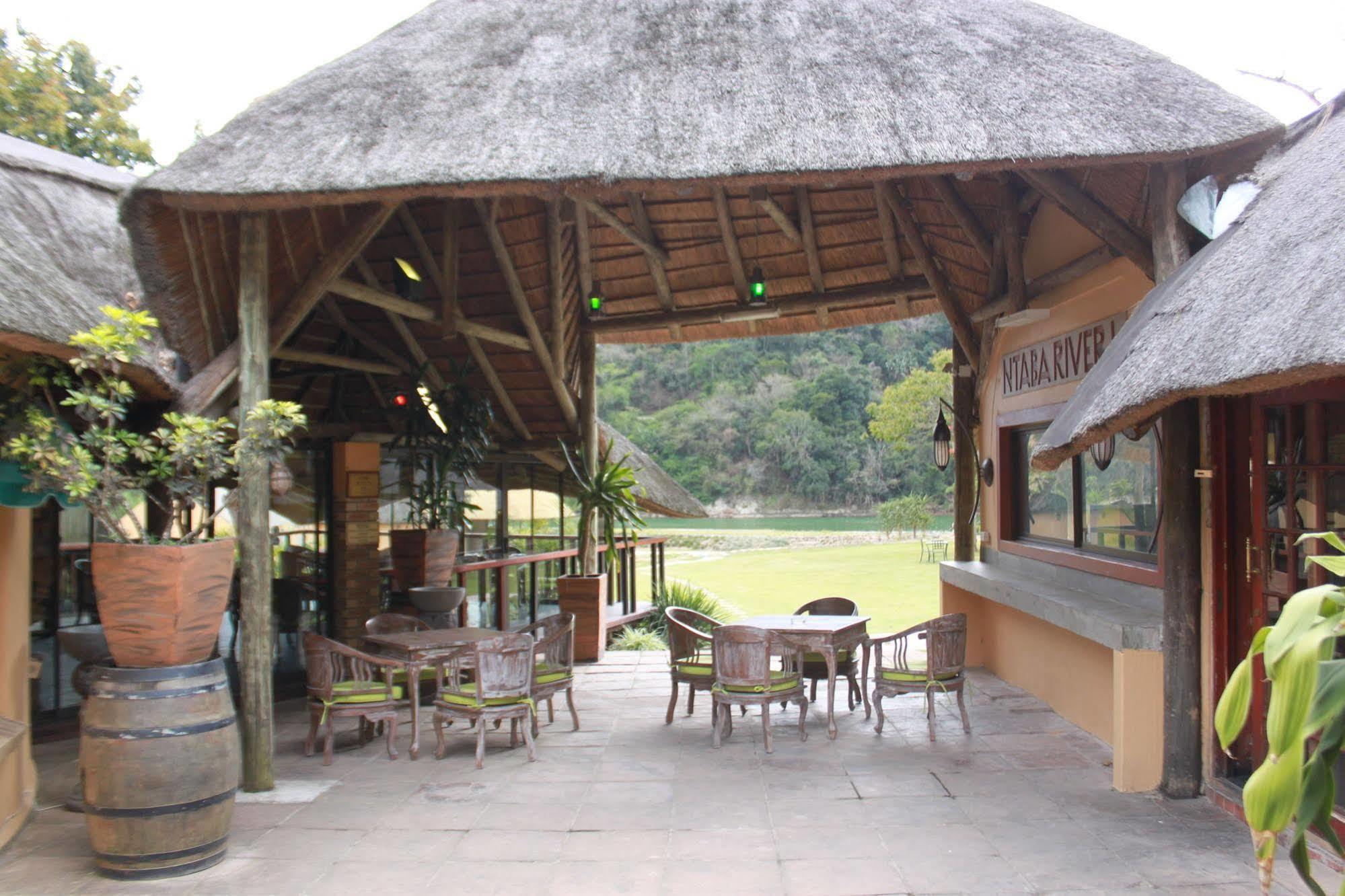 N'Taba River Lodge & Spa Port Saint Johnʼs 外观 照片